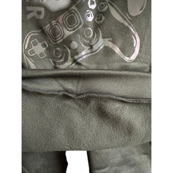 2pc. Fleece Hoodie & Sweatpants, Black, Metallic "Gamers", Boys Teen Size 16Y - Picture 4 of 10